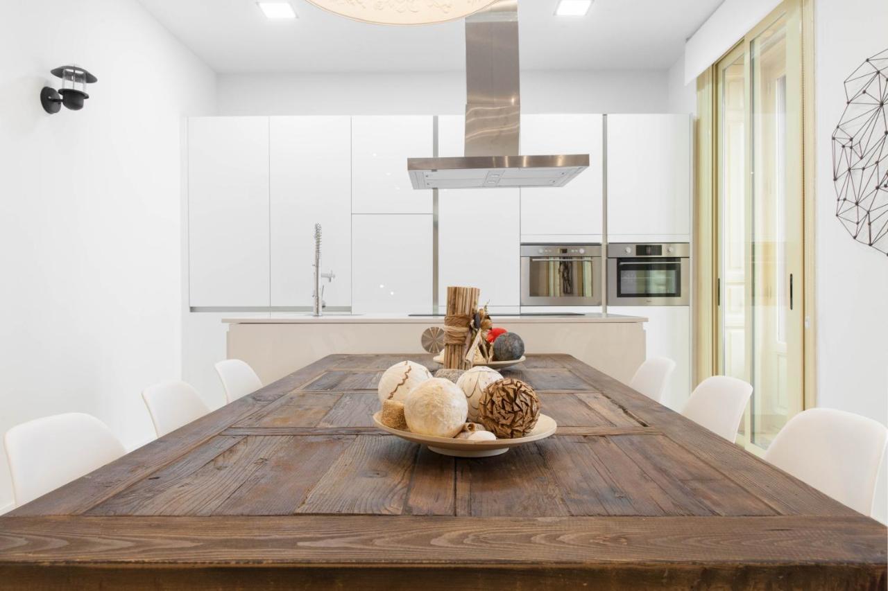 For You Rentals New Design Apartment Temporal Puerta Del Sol Pre10C Madrid Kültér fotó