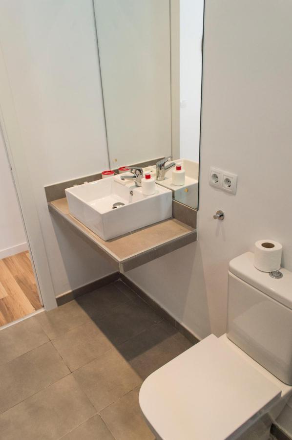 For You Rentals New Design Apartment Temporal Puerta Del Sol Pre10C Madrid Kültér fotó