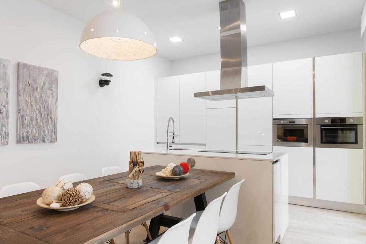 For You Rentals New Design Apartment Temporal Puerta Del Sol Pre10C Madrid Kültér fotó
