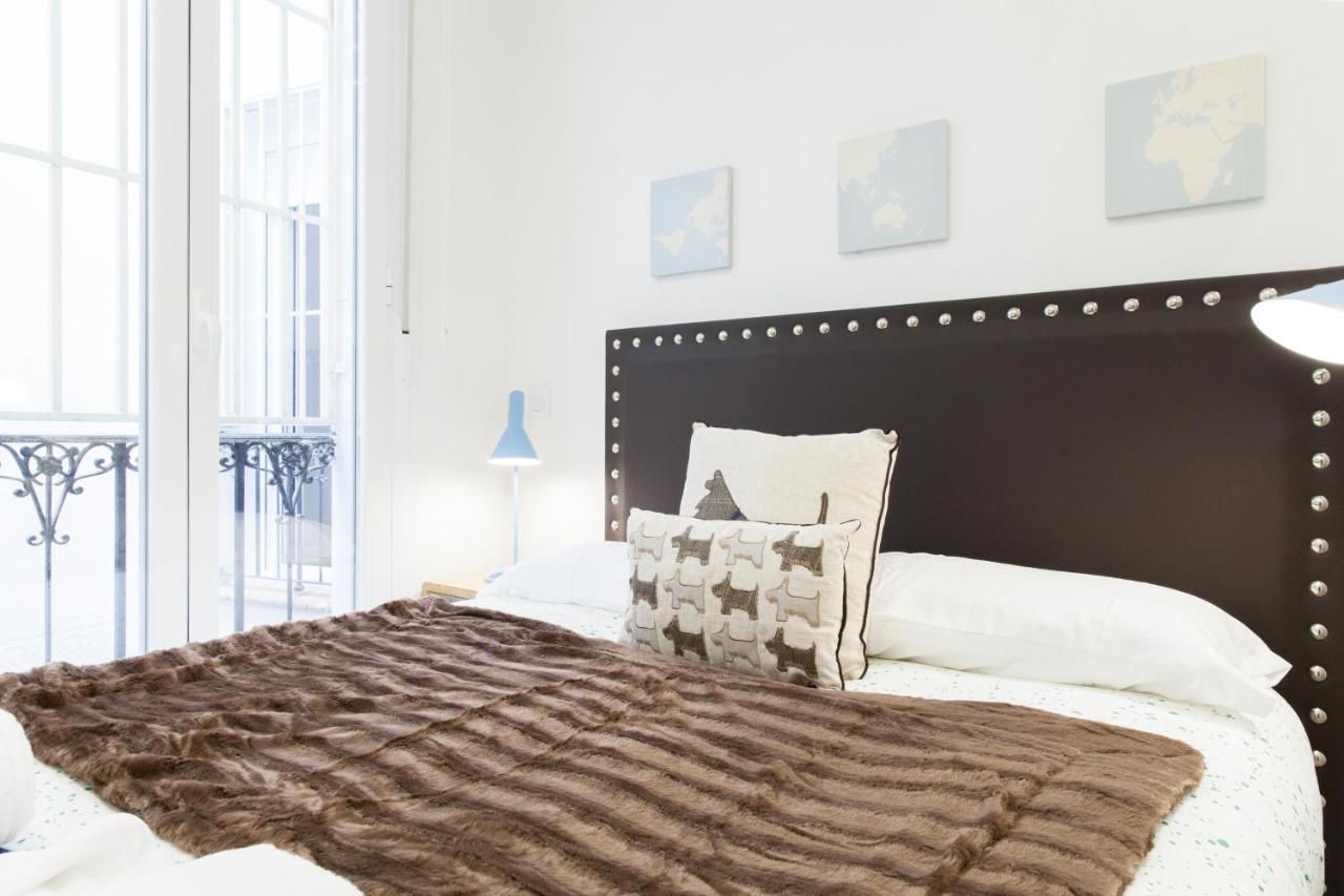 For You Rentals New Design Apartment Temporal Puerta Del Sol Pre10C Madrid Kültér fotó