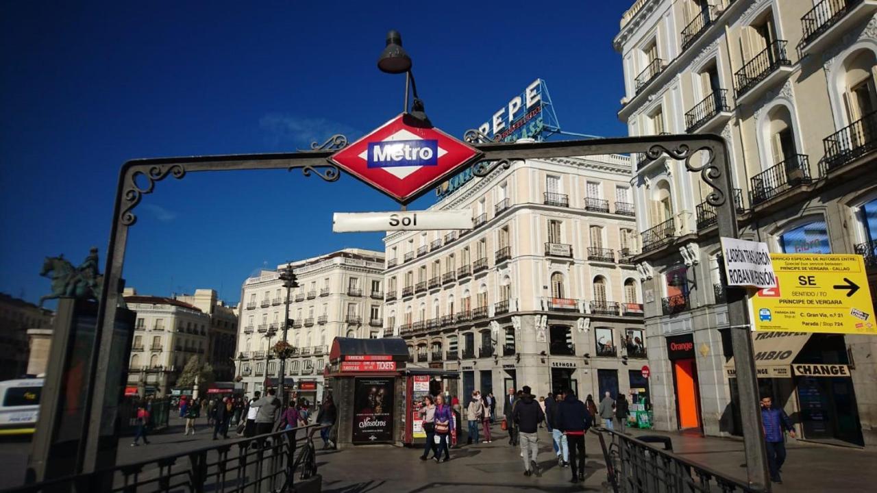 For You Rentals New Design Apartment Temporal Puerta Del Sol Pre10C Madrid Kültér fotó