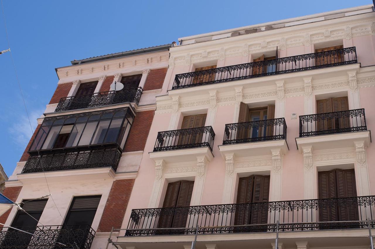 For You Rentals New Design Apartment Temporal Puerta Del Sol Pre10C Madrid Kültér fotó